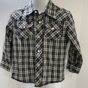 Wrangler Blue and White Button Down Shirt with Western Flair